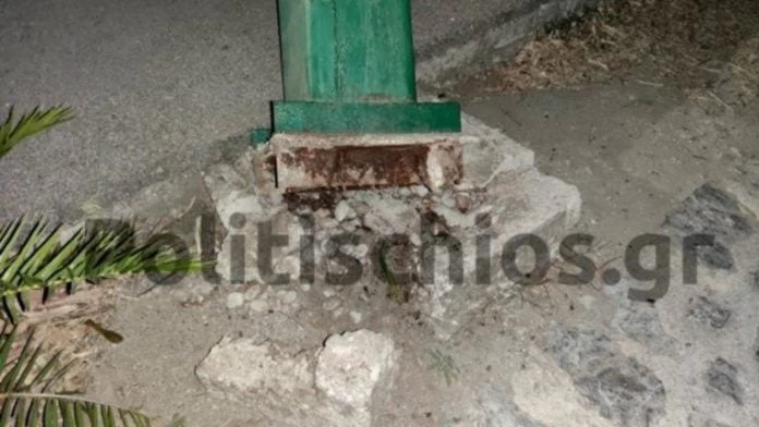 Χίος: Τραγική φιγούρα η μητέρα του 19χρονου που καταπλακώθηκε (βίντεο)